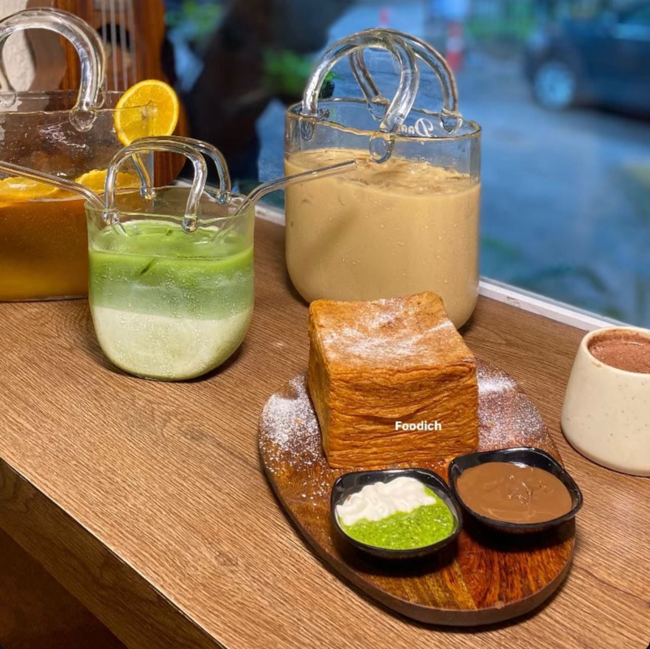 Aesthetic Handbag Shape Glass Tumbler for Iced Latte & Cold Drinks With Glass Straw |